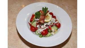Salată pollo grillia